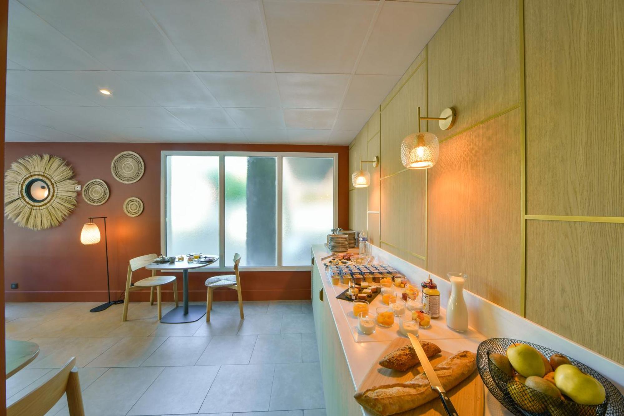 Bhoma Bourges - Hotel & Restaurant المظهر الخارجي الصورة