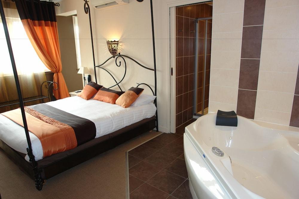 Bhoma Bourges - Hotel & Restaurant المظهر الخارجي الصورة