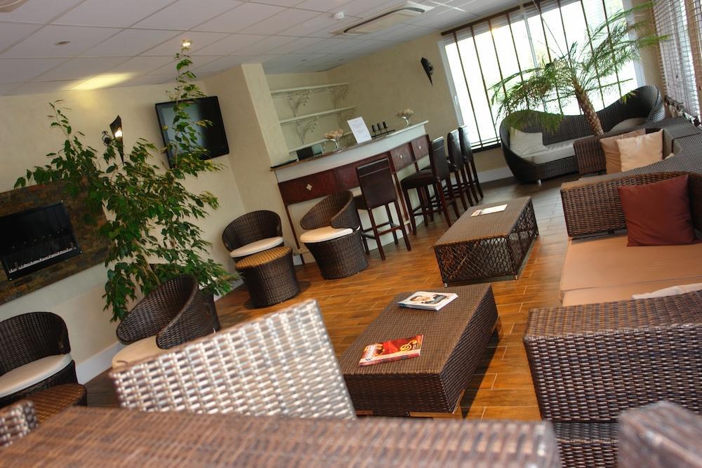 Bhoma Bourges - Hotel & Restaurant المظهر الخارجي الصورة