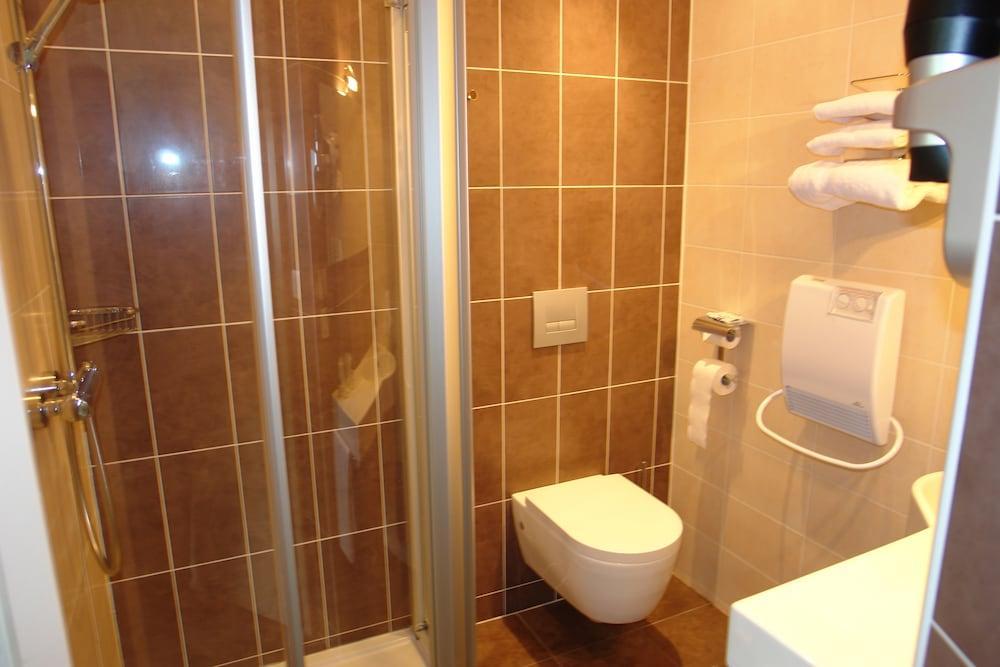 Bhoma Bourges - Hotel & Restaurant المظهر الخارجي الصورة